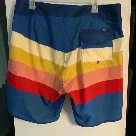 Men Surf Shorts Ezekiel Board shorts size 36 - Picture 4 of 6